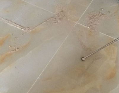 芜湖市瓷砖空鼓维修公司分享粘合剂选择不当在瓷砖铺贴过程中可能导致以下问题